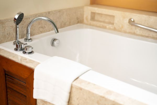 Cost of Tub Faucet Repair in Keller